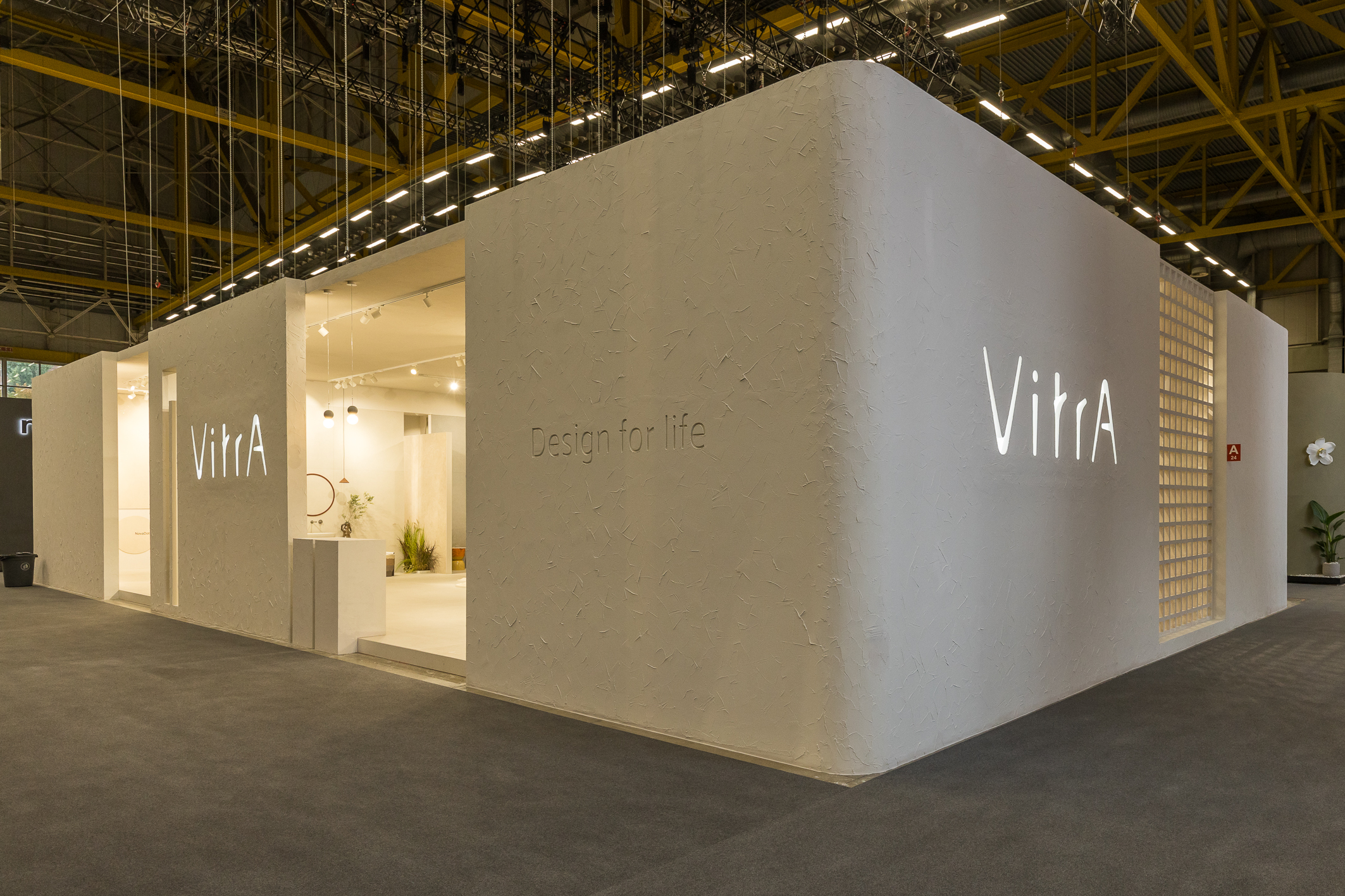 Innovation on Display: VitrA Tiles Presents “100% Recycled Porcelain Tile” and Advanced V-Tone at Cersaie 2025